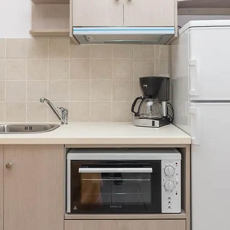 Nest Apartment *